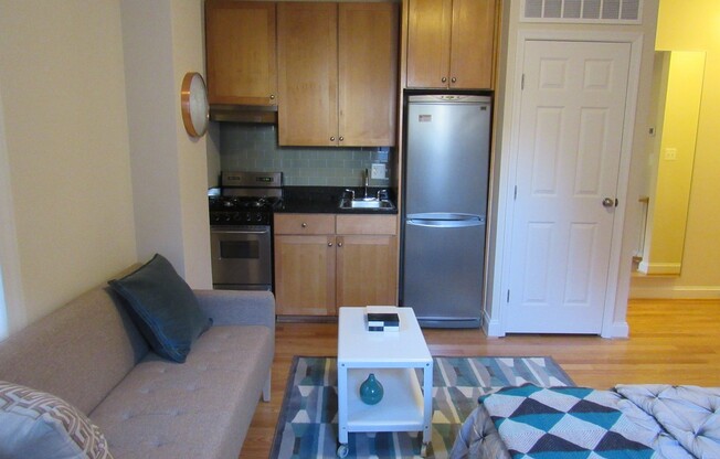 Studio, 1 bath, 407 sqft, $1,895, Unit H807