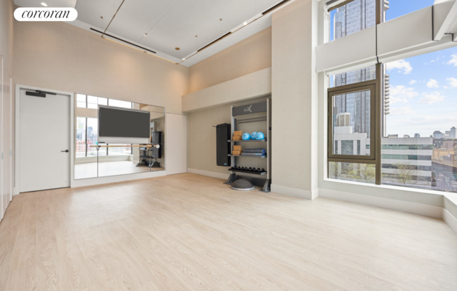 2 beds, 2 baths, $6,800, Unit 12C