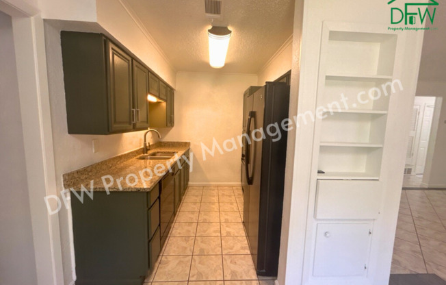 3 beds, 2 baths, $2,150