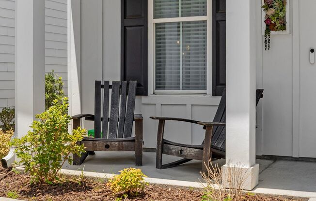 Fully Furnished Home in The Parks