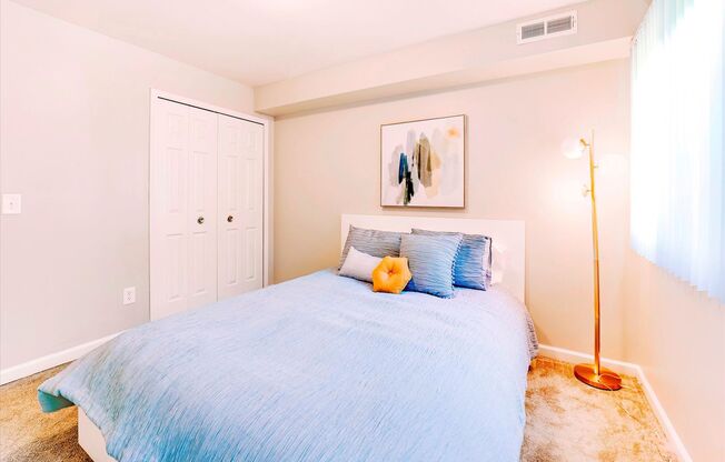 3 beds, 2 baths, 1,200 sqft, $3,150, Unit *22-2598