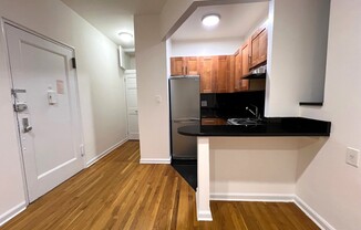 151 East 81st St