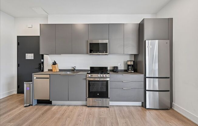 2 beds, 2 baths, 701 sqft, $2,799, Unit 312