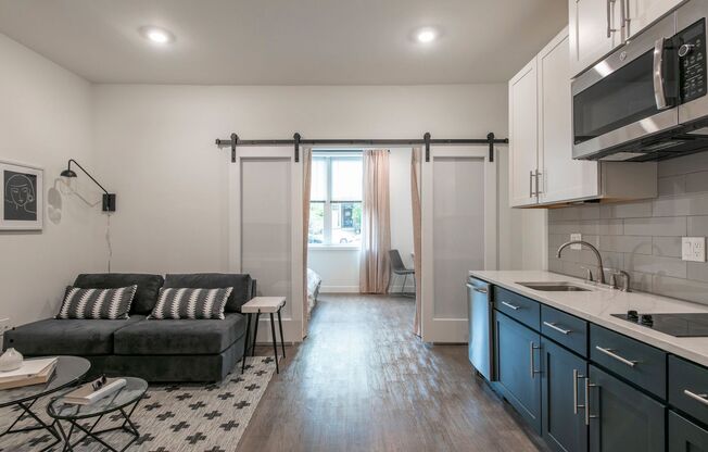 1 bed, 1 bath, 448 sqft, $2,125, Unit 313