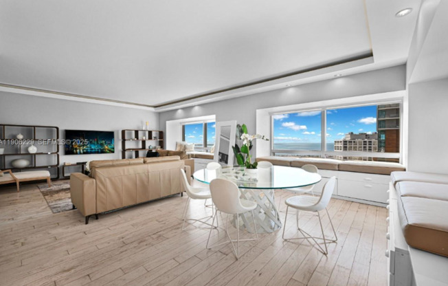 1435 Brickell Ave