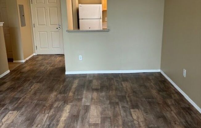 Studio, 1 bath, 680 sqft, $1,499, Unit 220