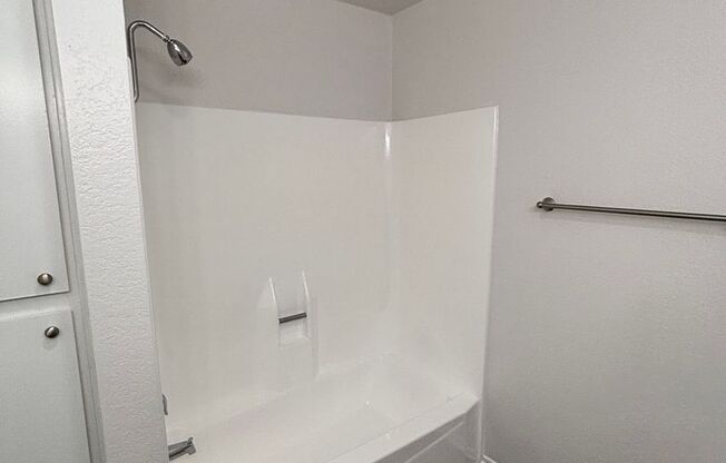 1 bed, 1 bath, 750 sqft, $2,305, Unit 1505