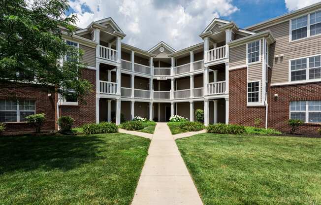 exterior view of the preserve at westgate apartments tx