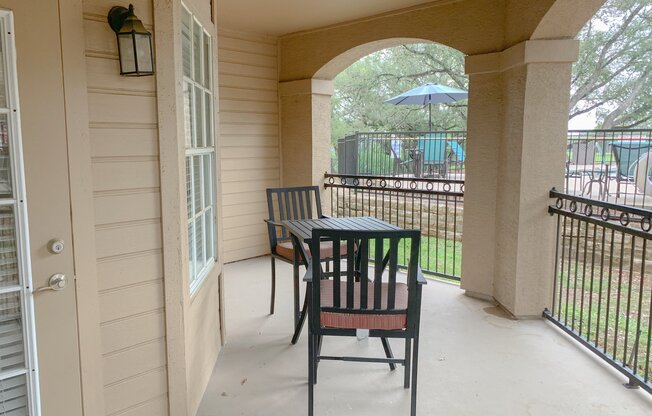 Large Patios/Balconies