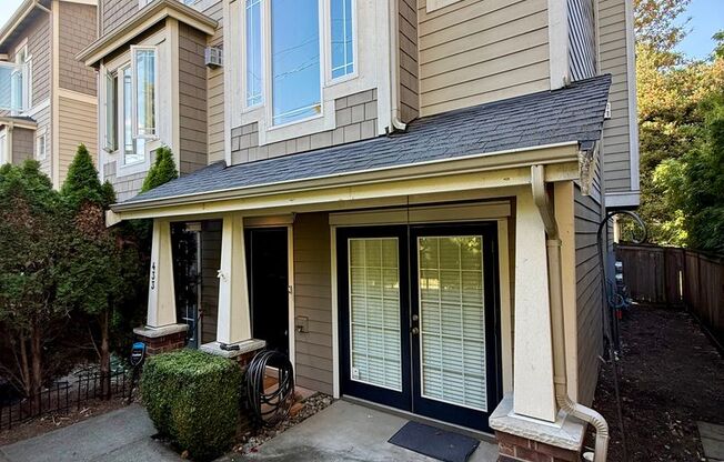 Capitol Hill - Townhouse