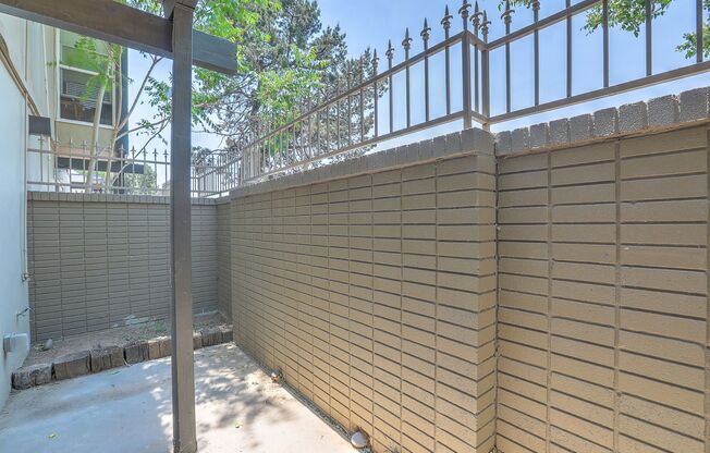 3 beds, 1.5 baths, 1,100 sqft, $1,450, Unit 1036 (Renovated)