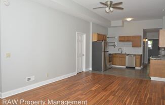 806 Poplar St.