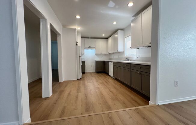 B- 6-Unit 9532-9536 1/2 Cedar Street.