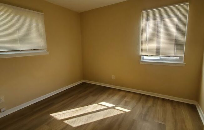 2 beds, 1 bath, $1,050, Unit 16 Pollux Circle E. -Apt 1