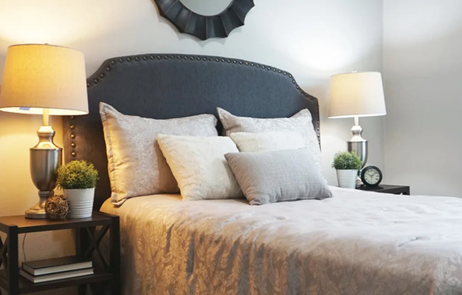 Beautiful Primary Bedroom | Apartments in Tualatin, OR | River Ridge