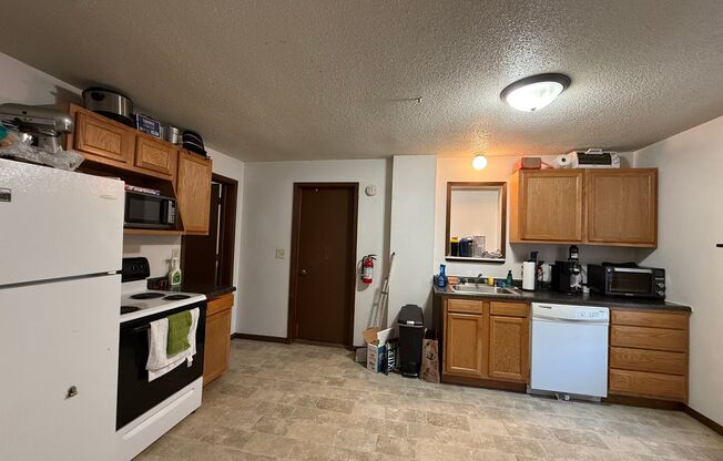 $2,700 | 4 Bedroom, 2 Bathroom Duplex | NO PETS | Available for August 1st, 2026 Move In!