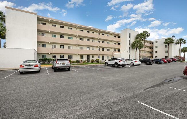 New Renovated Condo