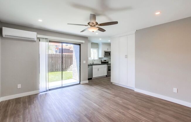 2 beds, 2 baths, 800 sqft, $2,895, Unit 107