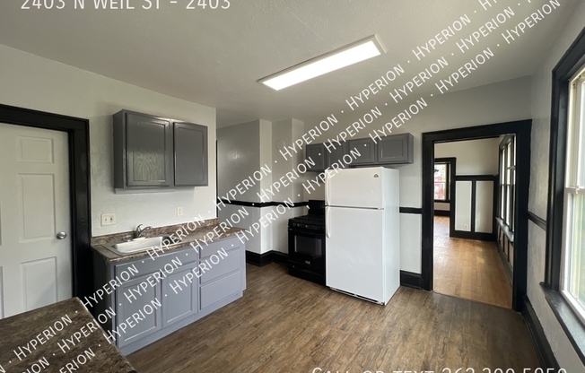 2403 N WEIL ST