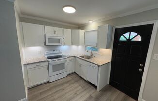 2 beds, 1 bath, $1,399