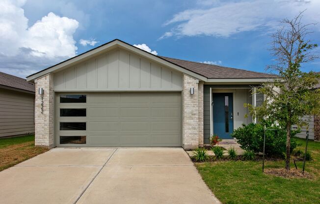 3 Bedroom, 2 Bath in Midtown Subdivision College Station