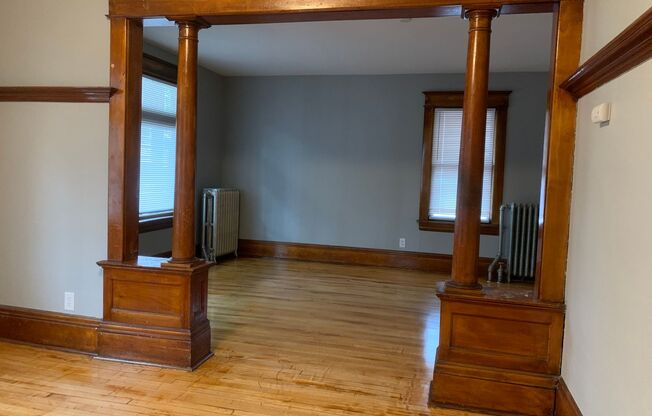 3 bedroom 1 bath house in St. Paul!