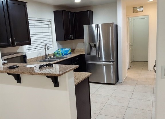 8671 BELLA JEWEL AVE