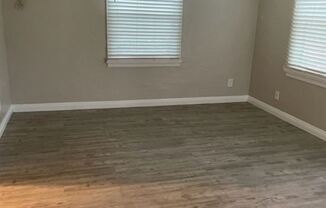 3408-3416 CHESTER LN.