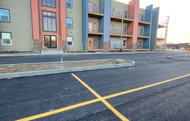 2 beds, 1 bath, 1,088 sqft, $1,200, Unit Apt 121