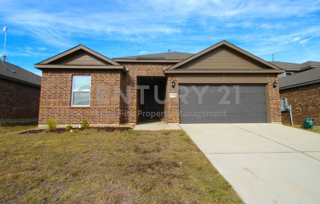 Beautiful 4/2/2 in Ferris ISD For Rent!