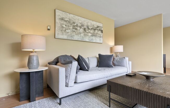 Luxury Style Apartments Tucket in Quiet Residential Neighborhood Minutes from Downtown