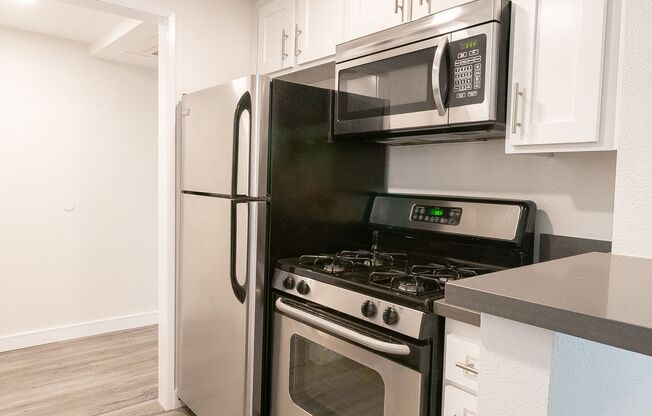 1 bed, 1 bath, 850 sqft, $2,275, Unit 308