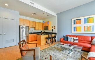 1 bed, 1 bath, 759 sqft, $3,380, Unit E204