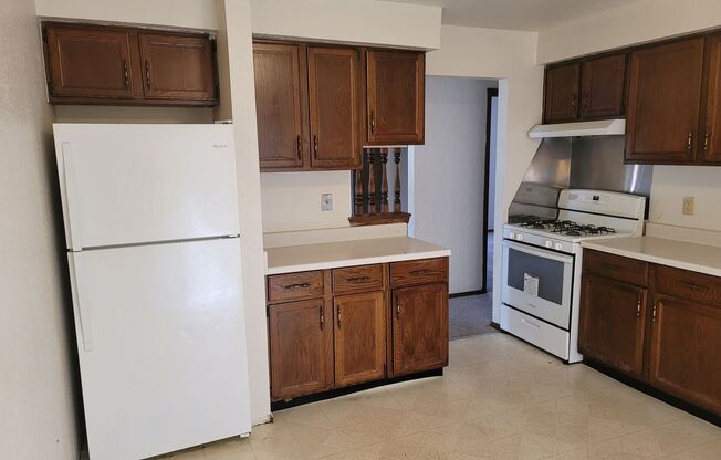 5730-5732 N. 94th Street