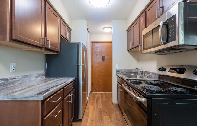 2 beds, 1 bath, $1,190, Unit 73018