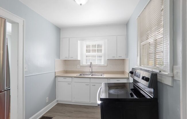 2 beds, 1 bath, $1,650