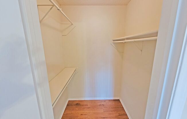2 beds, 2 baths, 1,002 sqft, $1,731