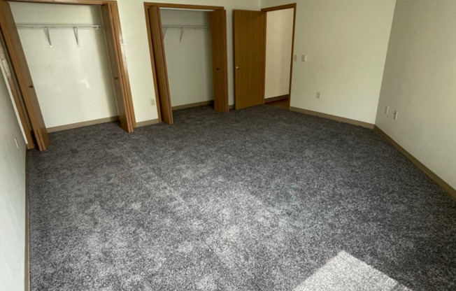 3 beds, 2 baths, 1,200 sqft, $1,300, Unit TE218X-118