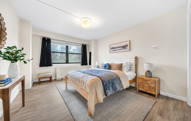 1 bed, 1 bath, 899 sqft, $3,100, Unit 7H