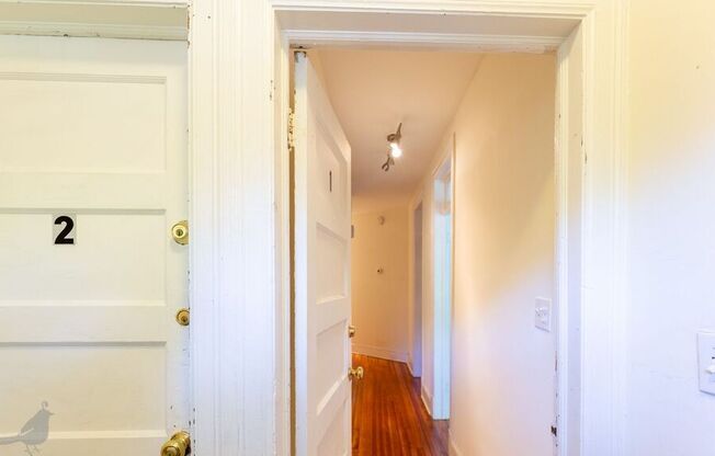 1333 22nd St NW