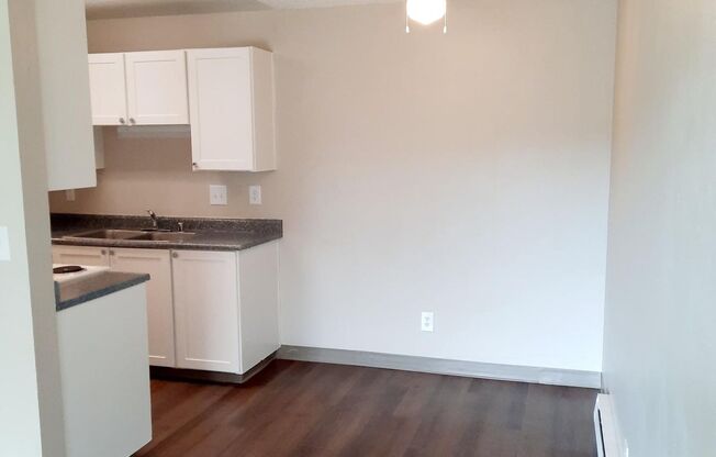 SUNDANCER APARTMENTS