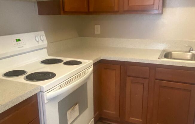 2 beds, 2 baths, 1,200 sqft, $1,350, Unit 45