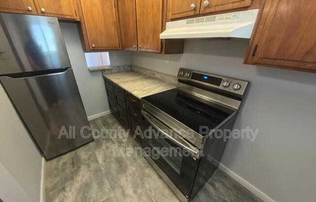 1243 S MARTIN LUTHER KING AVE