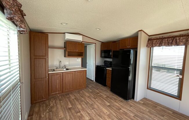 1 bed, 1 bath, 384 sqft, $795, Unit C-31