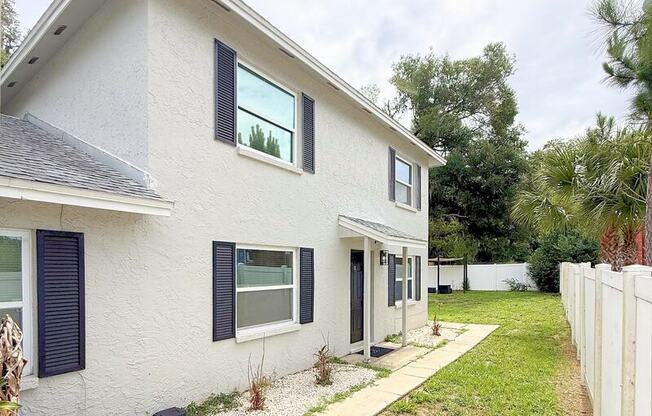 11705 N B