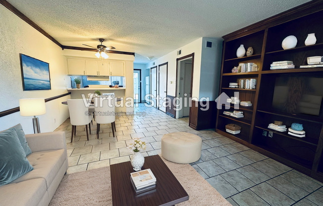 1207 W Wall Street