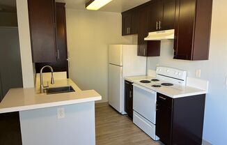 2 beds, 2 baths, $2,495, Unit 4241-4