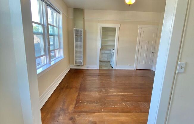 Studio, 1 bath, 455 sqft, $1,750, Unit 310