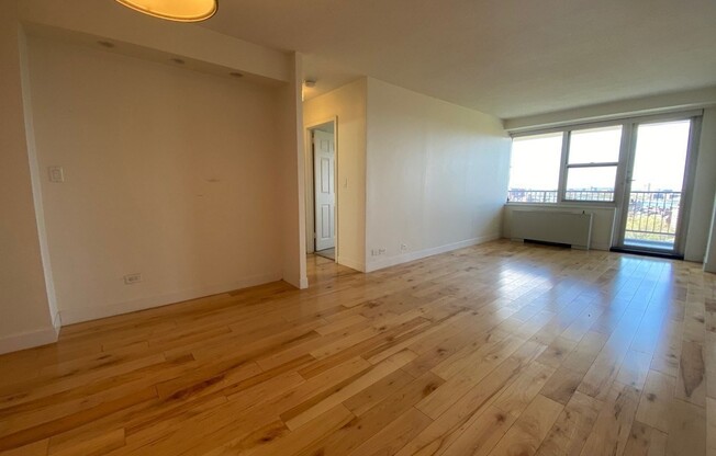 1 bed, 1 bath, 605 sqft, $3,800, Unit 18K