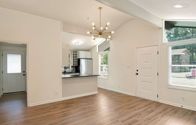 Stunning Renovation in East Durham! 2 Bedroom, 1 Bath, Office, Pet Friendly!